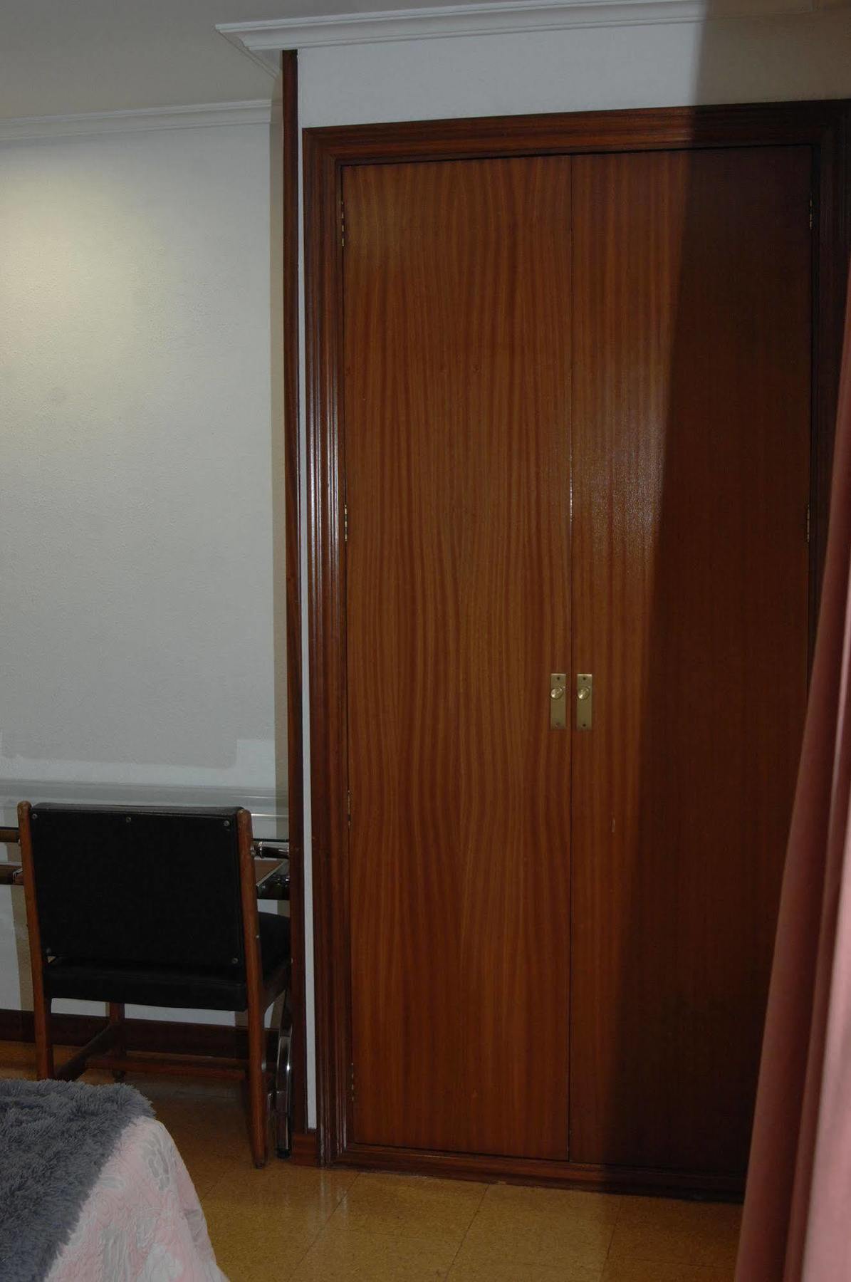 Santacruz Hotel Oviedo Bagian luar foto